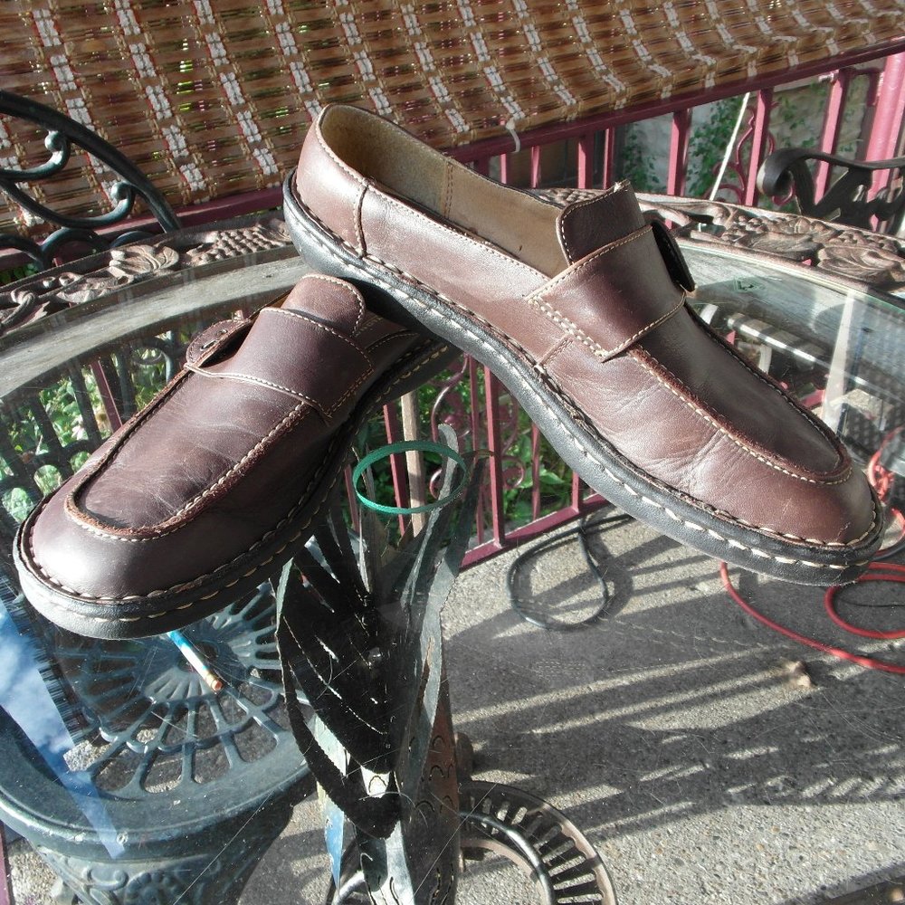 Men's Predictions leather shoe size 11
